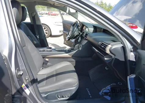 2018 Lexus Is 300 from USA, damaged, VIN JTHC81D24J5033612